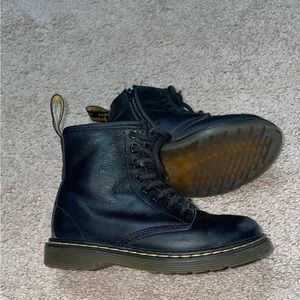 Kids dr martens